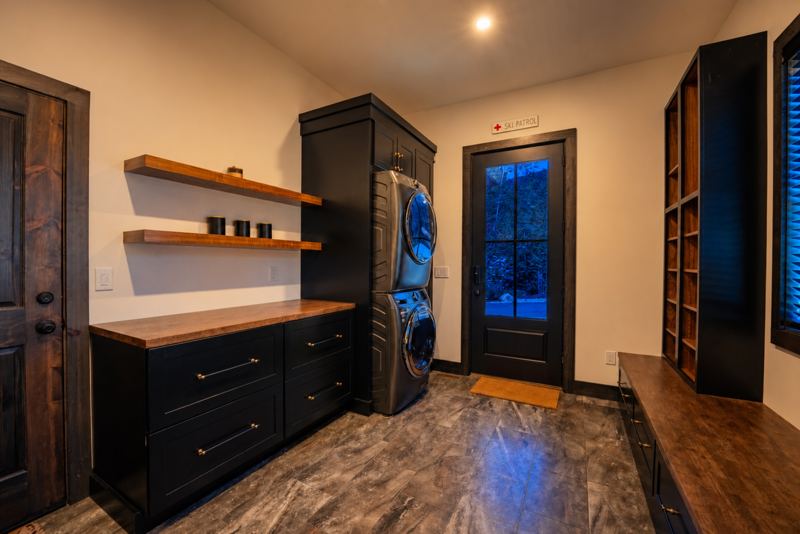 Mudroom and laundry